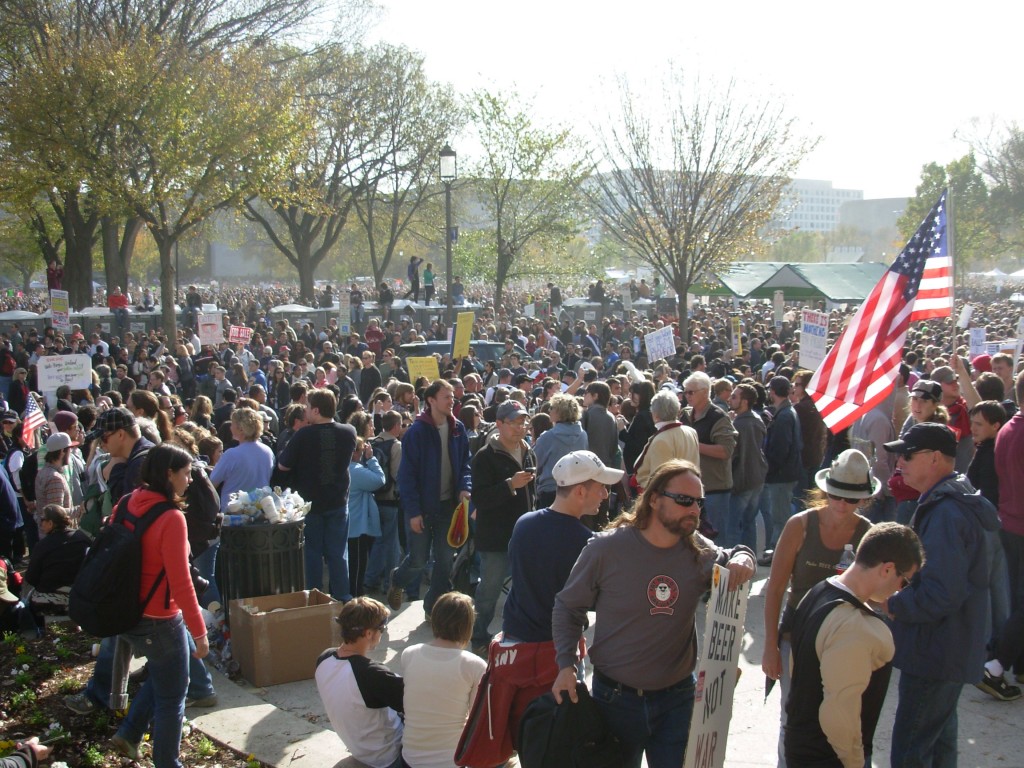 Rally to restore sanity crowd