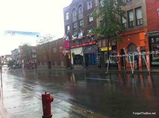 tropical-storm-irene-montreal-st-laurent-street-fair