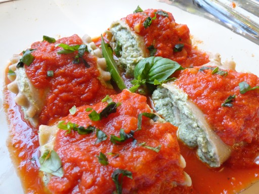 Vegan Spinach and Mushroom Lasagna Rolls with Tofu Ricotta